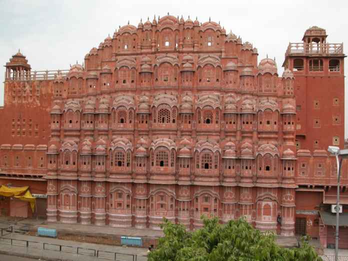 Jaipur, Hauntingly Pink