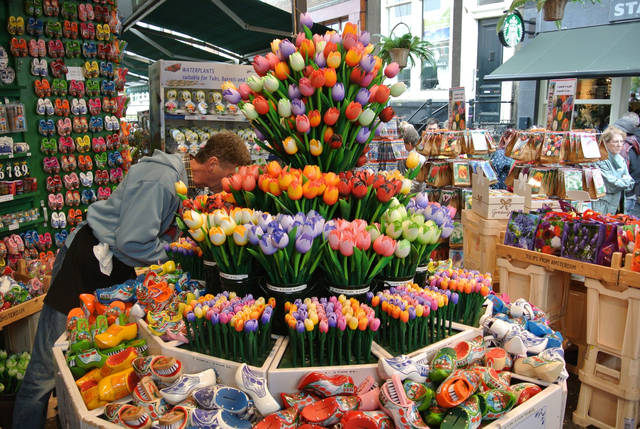 Amsterdam in its blooming period The flower festival Travelbout