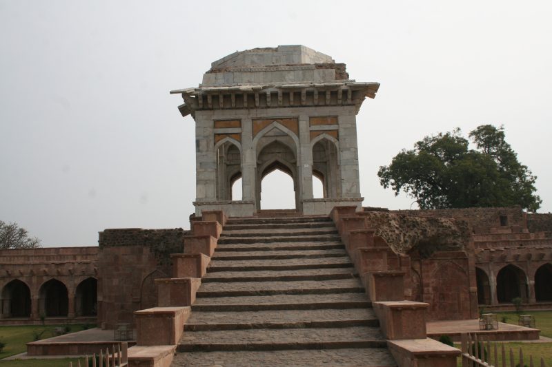 Ashrafi Mahal, 