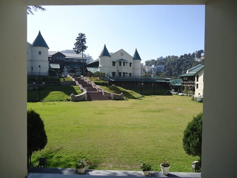 5 hotels with best view in Mussoorie