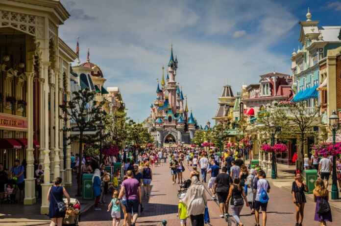 Disney land Paris reopens